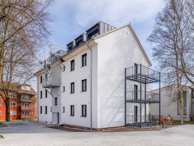 Wohnung zur Miete 820 € 3 Zimmer 66 m² 2. Geschoss Dr.-Enders-Straße Innenstadt Hof 95030