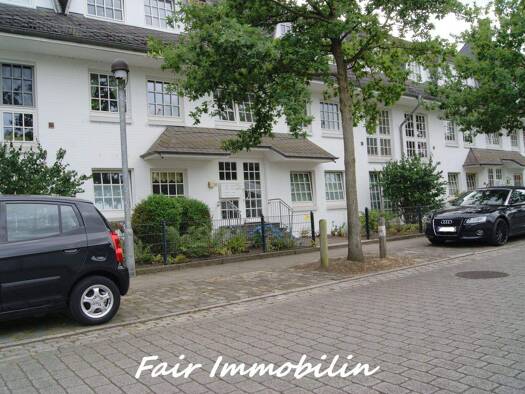Wohnung zur Miete 700 € 2 Zimmer 65 m² EG frei ab sofort Oberneuland Bremen 28355