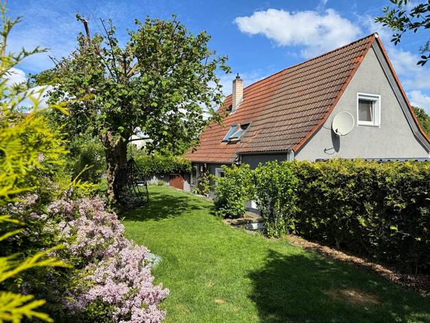 Einfamilienhaus zum Kauf 369.000 € 4 Zimmer 114 m² 290 m² Grundstück Rezelsdorf Weisendorf 91085