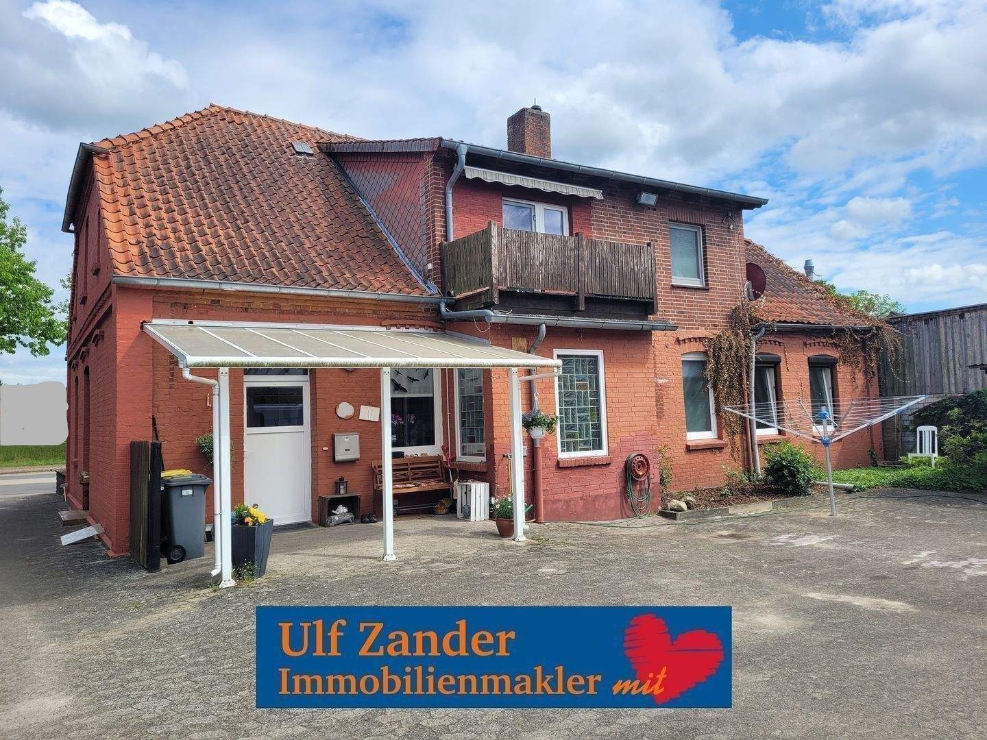 Immobilie in Bad Bodenteich - Resthof in Bad Bodenteich mit 4.625 m² Grundstück, 250 m² + 60 m² Wohnfläche - Bild 3