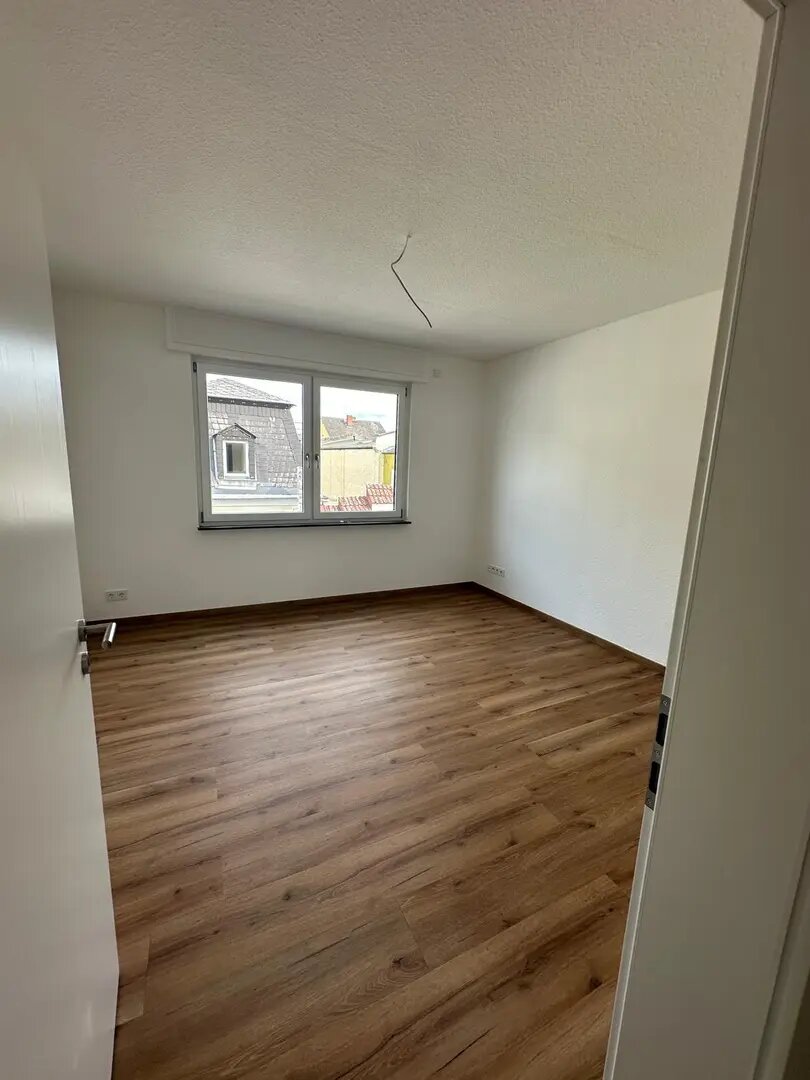 Wohnung zum Kauf provisionsfrei 157.800 € 3 Zimmer 87 m²<br/>Wohnfläche ab sofort<br/>Verfügbarkeit Taunusstraße Eltville Eltville am Rhein 65343