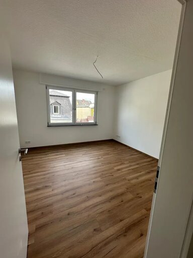 Wohnung zum Kauf provisionsfrei 157.800 € 3 Zimmer 87 m² frei ab sofort Taunusstraße Eltville Eltville am Rhein 65343