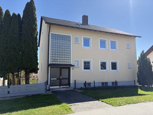 Mehrfamilienhaus zum Kauf 695.000 € 8 Zimmer 176 m² 600 m² Grundstück Ergolding 84030