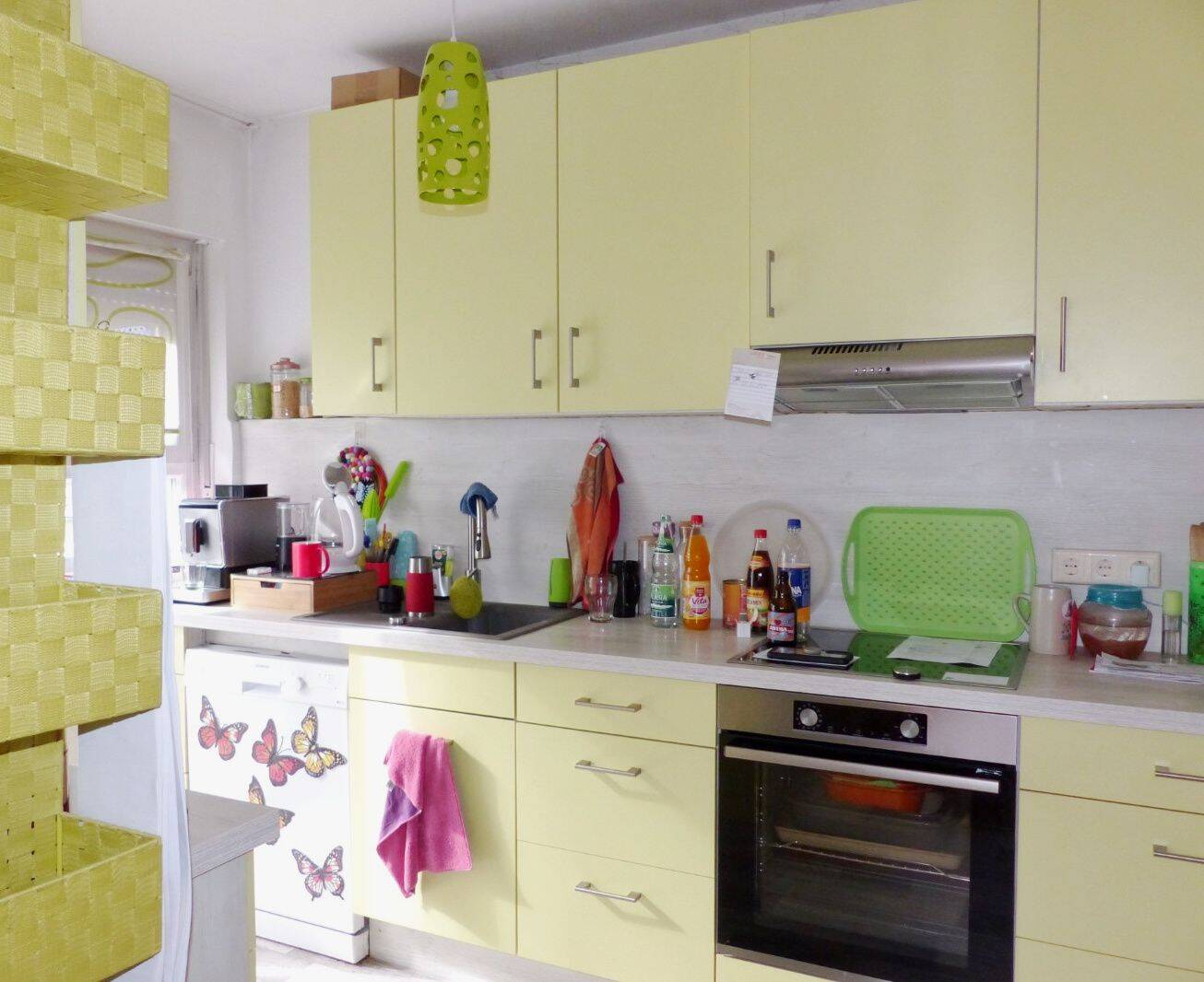 Immobilie in Dittelbrunn - Zweifamilienhaus mit Garagen und Photovoltaik-Anlage - Dittelbrunn - Bild 3