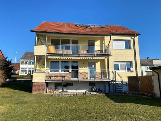 Wohnung zur Miete 520 € 3,5 Zimmer 88 m² 1. Geschoss frei ab sofort Windischeschenbach 92670