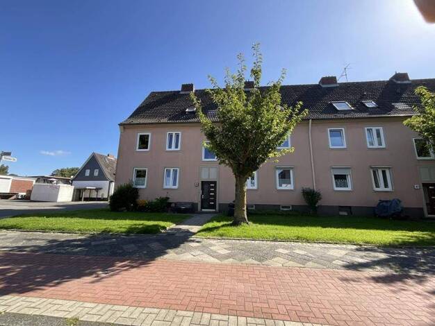 Wohnung zur Miete 330 € 2 Zimmer 45,8 m² 1. Geschoss frei ab 26.01.2026 Salzastraße 24 Fedderwardergroden Wilhelmshaven 26388