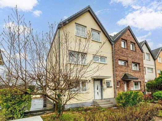 Reihenendhaus zum Kauf 395.000 € 7 Zimmer 147 m² 319 m² Grundstück Rheidt Niederkassel-Rheidt 53859