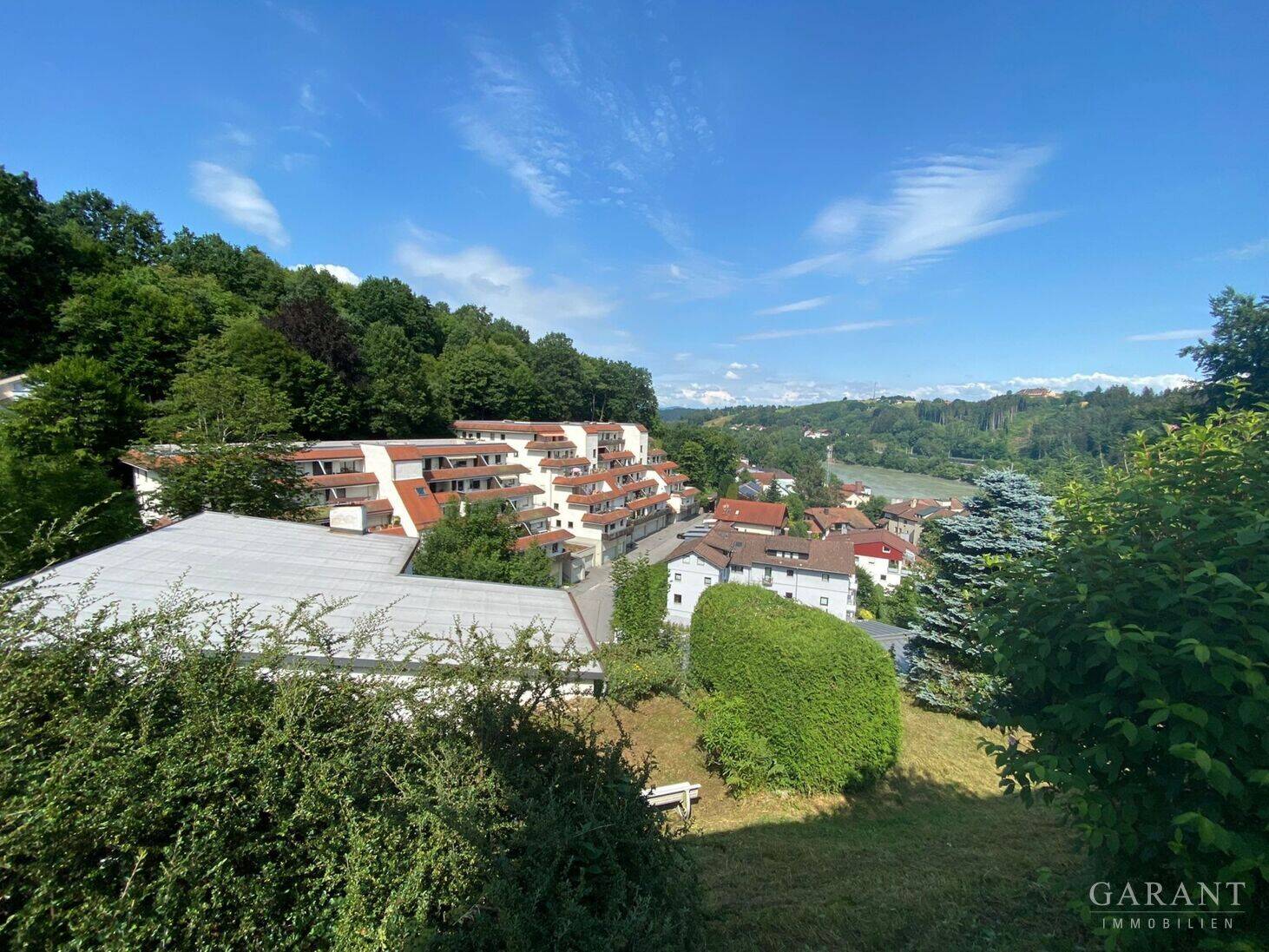 Wohnung zum Kauf 215.000 € 2 Zimmer 67 m²<br/>Wohnfläche 5.<br/>Geschoss ab sofort<br/>Verfügbarkeit Haidenhof Süd Passau 94036