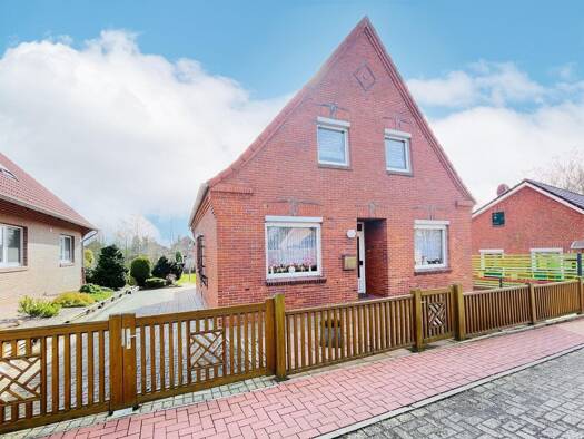Einfamilienhaus zum Kauf 162.000 € 5 Zimmer 90 m² 727 m² Grundstück Osterhusen Hinte 26759