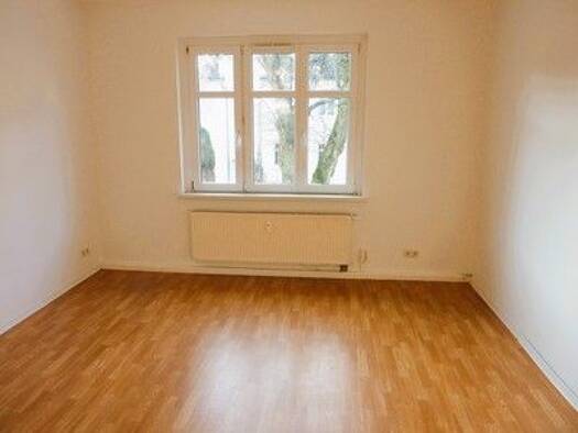 Wohnung zur Miete 359 € 3 Zimmer 67,7 m² Weißenfels Weißenfels 06667