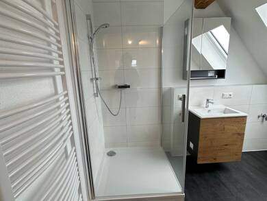 Wohnung zur Miete 615 € 2 Zimmer 40 m² frei ab 01.12.2025 Bayreuth 95448
