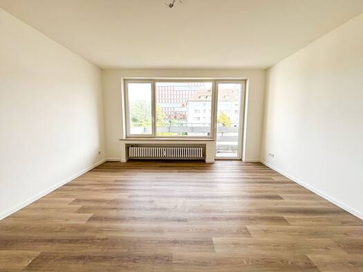 Wohnung zur Miete 1.350 € 3 Zimmer 74 m² 2. Geschoss frei ab 15.08.2026 Golzheim Düsseldorf 40474