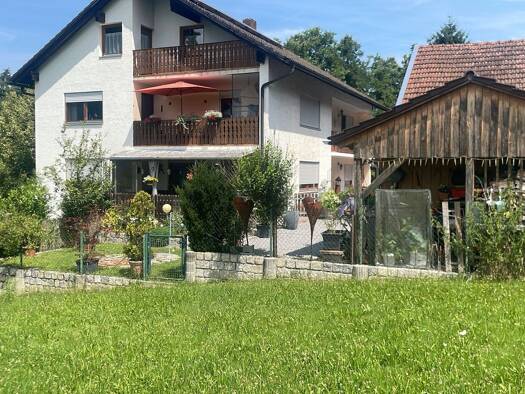 Terrassenwohnung zur Miete 750 € 3,5 Zimmer 120 m² EG frei ab 01.10.2025 Ponholz Schwarzach 94374