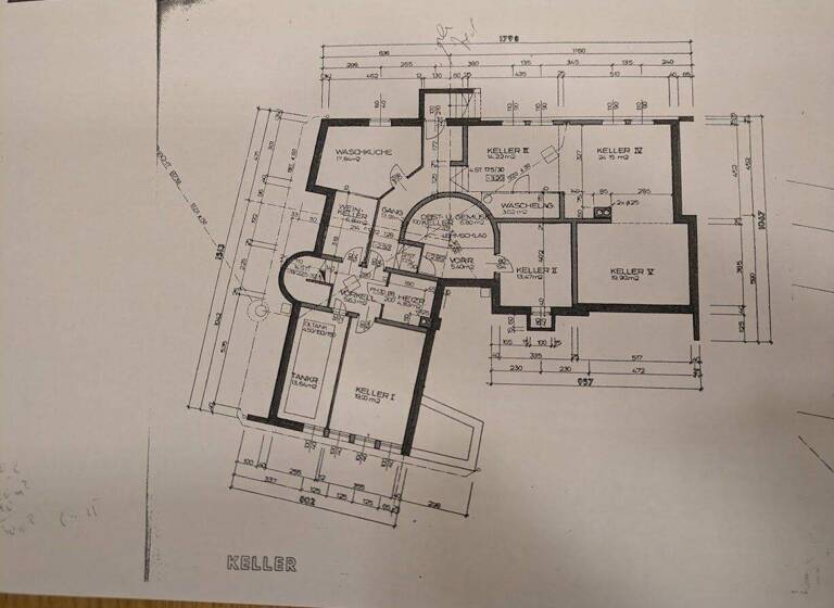 Villa zur Miete 1.900 € 8 Zimmer 350 m² 2.487 m² Grundstück Steyr 4400