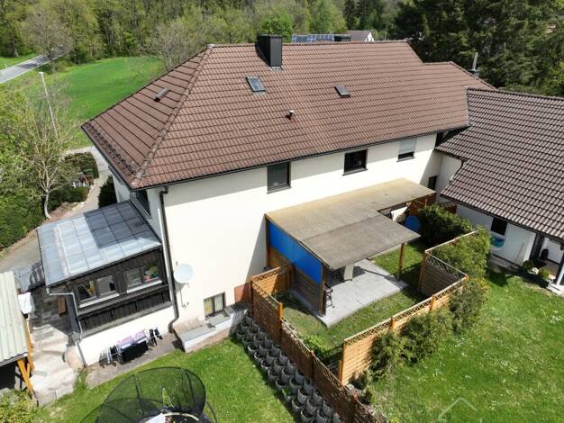Einfamilienhaus zum Kauf 699.500 € 10 Zimmer 253 m² 1.065 m² Grundstück frei ab sofort Etzelskirchen Höchstadt a.d.Aisch 91315