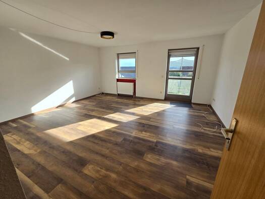 Maisonette zur Miete 800 € 4 Zimmer 95 m² Geschoss 1/2 frei ab sofort Feuchtwangen 91555