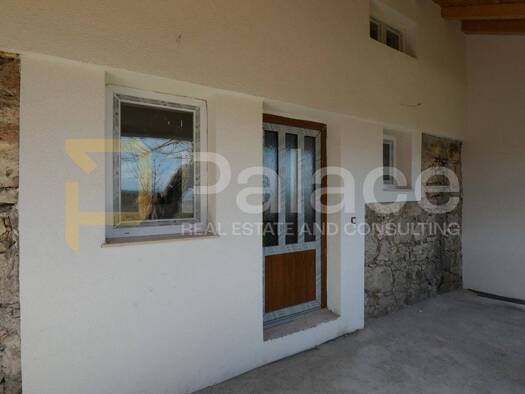 Einfamilienhaus zum Kauf 270.000 € 2 Zimmer 80 m² Bilice 22000