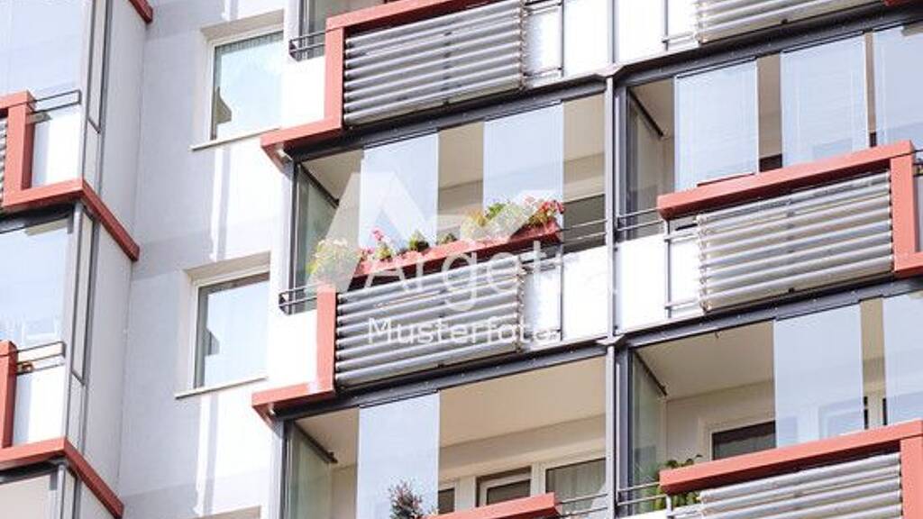 Haus zum Kauf provisionsfrei 82.400 € 240 m² 2.262 m² Grundstück Woltersdorf Casekow 16306