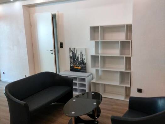 Terrassenwohnung zur Miete 750 € 1 Zimmer 35 m² Geschoss 1/3 frei ab sofort Bad Nauheim 61231