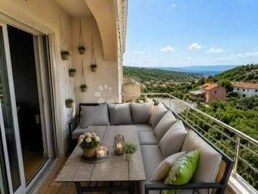 Wohnung zum Kauf 467.000 € 4 Zimmer 105 m² Geschoss 2/2 Marinići, Viškovo Viškovo 51216