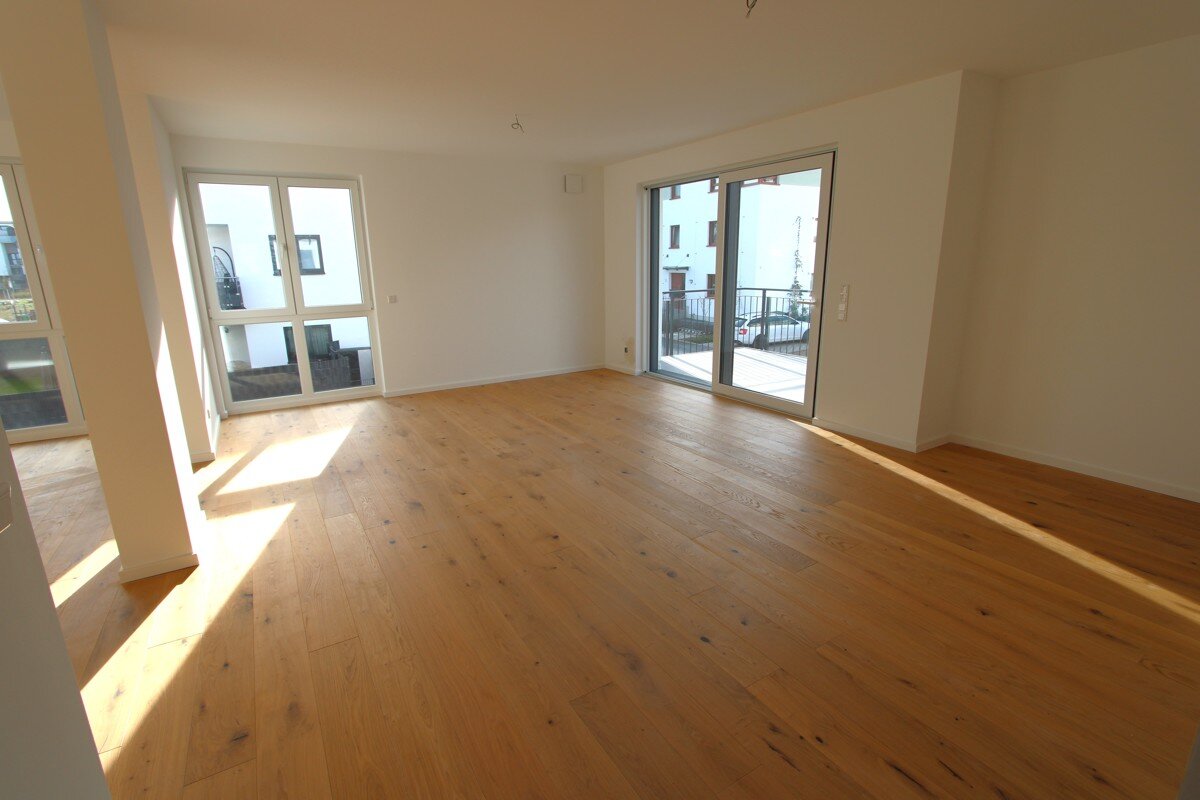 Wohnung zur Miete 1.500 € 3 Zimmer 95 m²<br/>Wohnfläche 1.<br/>Geschoss Bieber Offenbach am Main 63073