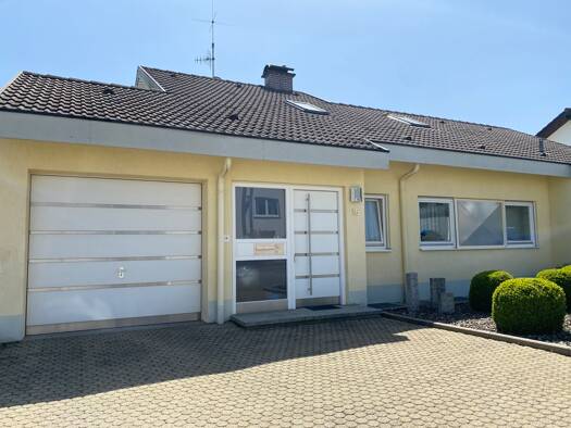 Einfamilienhaus zum Kauf 518.000 € 9 Zimmer 284 m² 772 m² Grundstück Rottweil / Bühlingen 78628