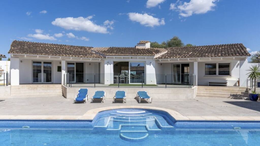 Landhaus zum Kauf 2.000.000 € 7 Zimmer 500 m² 3.500 m² Grundstück Llucmajor 07620