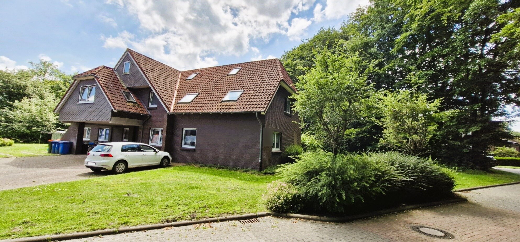 Mehrfamilienhaus zum Kauf 740.000 € 35 Zimmer 444,6 m²<br/>Wohnfläche 2.015 m²<br/>Grundstück Esens Esens 26389