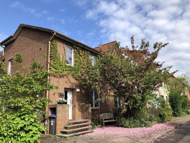 Doppelhaushälfte zum Kauf provisionsfrei 459.000 € 5 Zimmer 92,3 m² 161 m² Grundstück Kreideberg Lüneburg 21339