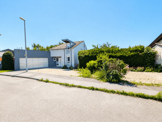 Einfamilienhaus zur Miete 1.900 € 5,5 Zimmer 170 m² 950 m² Grundstück Brackenheim 74336