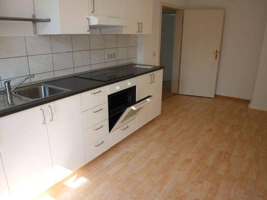 WG-Zimmer zur Miete 315 € 2 Zimmer 64 m² 2. Geschoss frei ab 01.06.2026 Fichtestraße 10 Lutherviertel Chemnitz 09126
