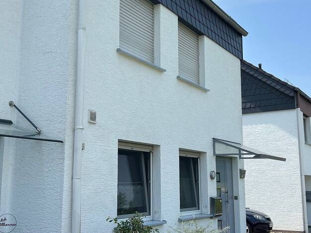Reihenendhaus zum Kauf 245.000 € 6 Zimmer 163 m² 372 m² Grundstück Beckum Beckum 59269