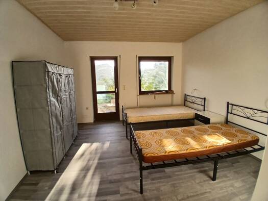 Wohnung zur Miete 850 € 3,5 Zimmer 105 m² frei ab 01.10.2026 Röttingen Röttingen 97285