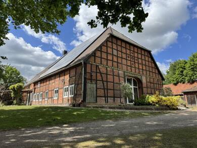 Haus zum Kauf 575.000 € 9 Zimmer 340 m² 5.246 m² Grundstück frei ab 01.07.2025 Penkefitz Dannenberg 29451