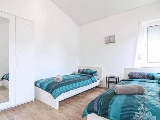 Wohnung zur Miete Wohnen auf Zeit 2.650 € 3 Zimmer 78 m² frei ab sofort Heininger Straße 0 Stadtgebiet Göppingen 73037