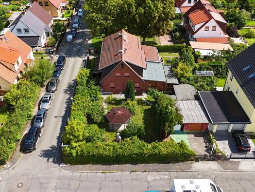 Haus zum Kauf 518.000 € 5 Zimmer 115 m² 588 m² Grundstück Lichterfelde Berlin 12209