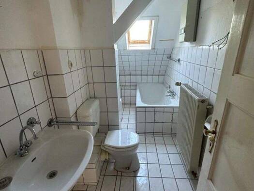 Mehrfamilienhaus zur Miete 440 € 4 Zimmer 78 m² 1 m² Grundstück Josefstraße 42 Neustadt Gelsenkirchen 45879