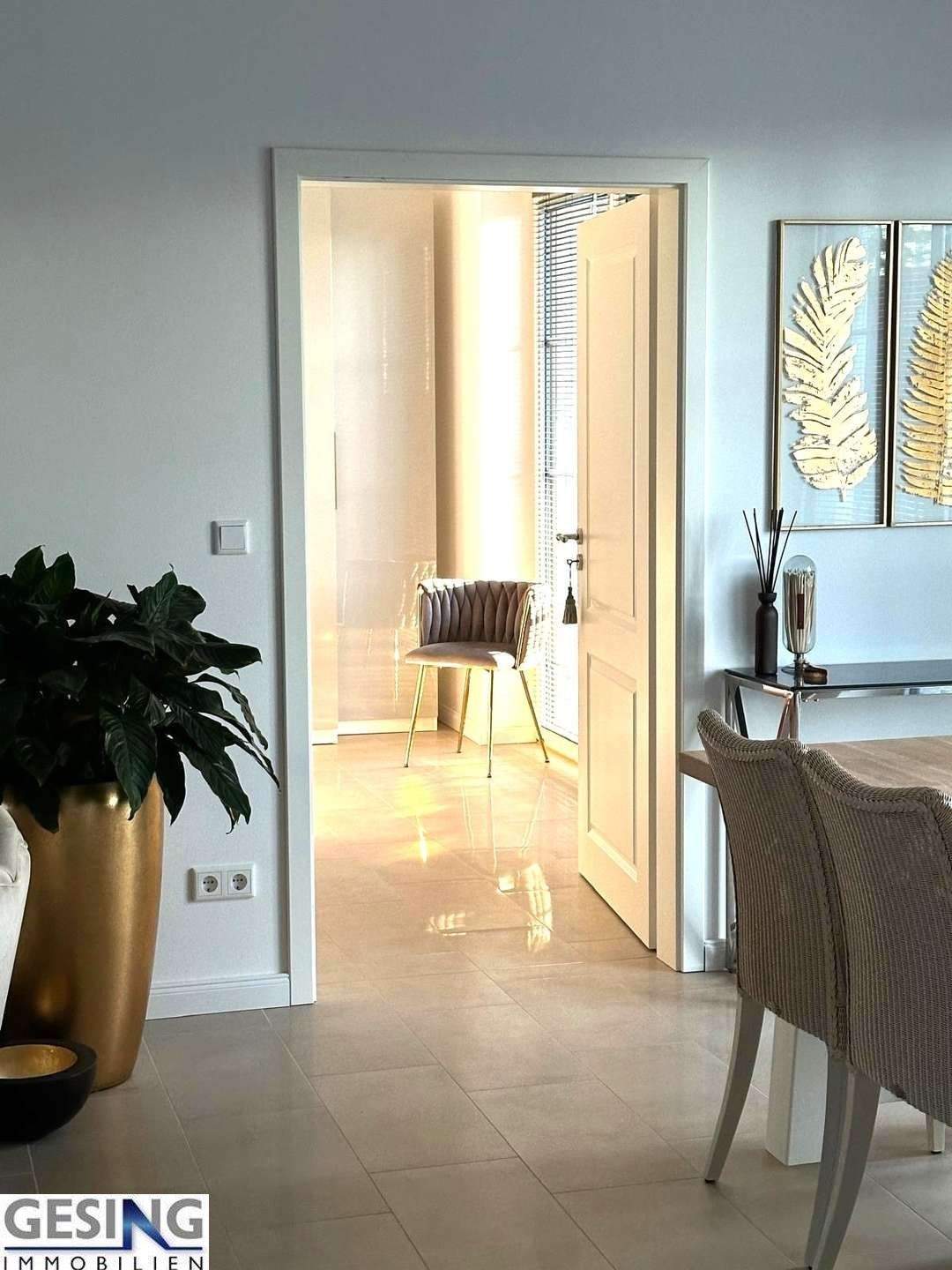 Immobilie in Vellahn - Exklusiver Bungalow mit großem Garten - energieeffizient (A+) - perfektes Homeoffice in Vellahn OT Banzin - Bild 2