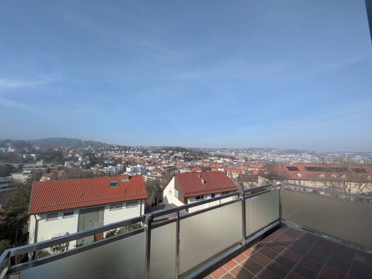 Wohnung zur Miete 1.450 € 3,5 Zimmer 82 m² Geschoss 4/5 frei ab sofort Süd Stuttgart 70180