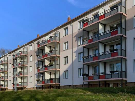 Wohnung zur Miete 350 € 3 Zimmer 57,4 m² frei ab sofort Griesheimer Straße 4 Wilkau-Haßlau Wilkau-Haßlau 08112