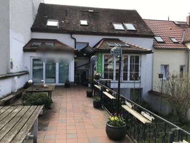 Reihenmittelhaus zum Kauf 139.000 € 7 Zimmer 197,7 m² 892 m² Grundstück Roßwein Roßwein 04741