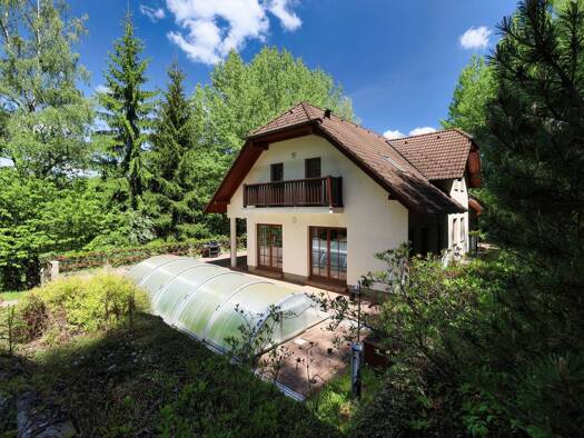 Einfamilienhaus zum Kauf provisionsfrei 875.000 € 6 Zimmer 298 m² 3.259 m² Grundstück frei ab sofort Frýdava 92 Prední Výton 382 73