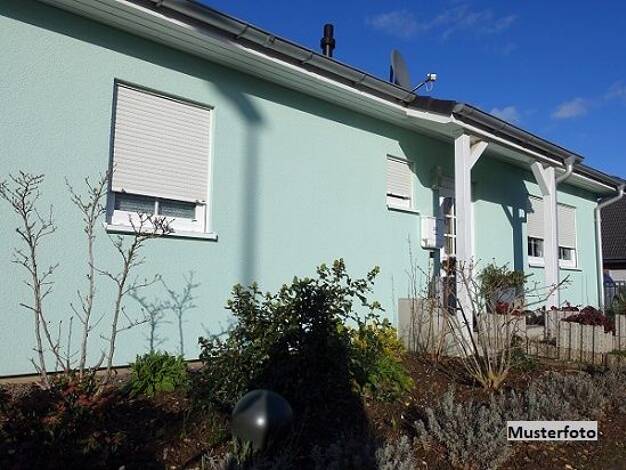 Einfamilienhaus zum Kauf 180.000 € 2 Zimmer 46,1 m² 697 m² Grundstück Dahlewitz Blankenfelde-Mahlow 15827