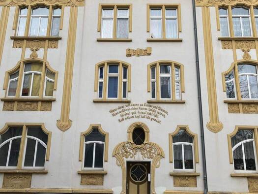 Wohnung zur Miete 330 € 2 Zimmer 66 m² 1. Geschoss Schillerstraße 19 Zeitz 06712