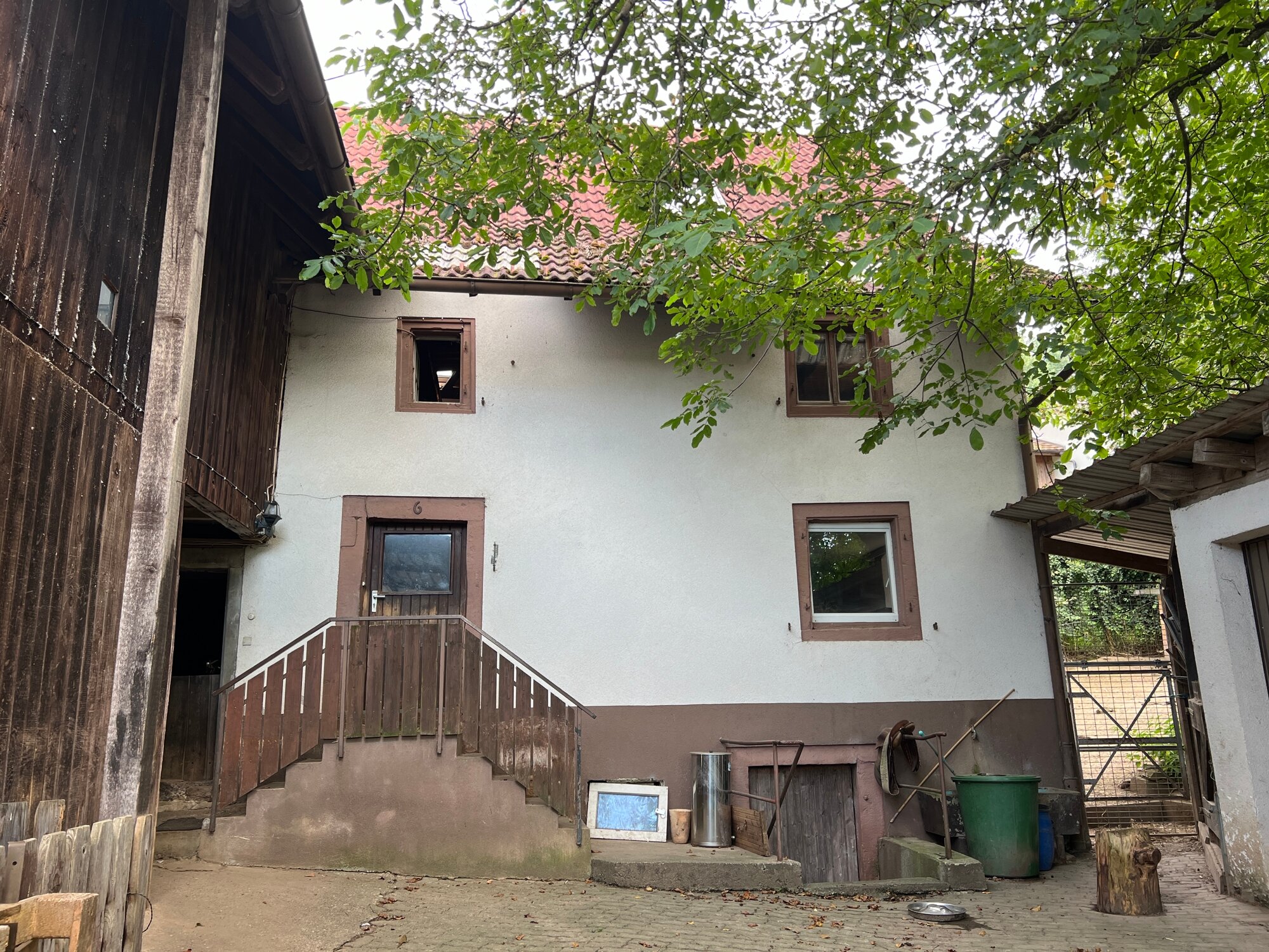 Einfamilienhaus zum Kauf 220.000 € 7 Zimmer 150 m²<br/>Wohnfläche 796 m²<br/>Grundstück Sitzenkirch Kandern 79400