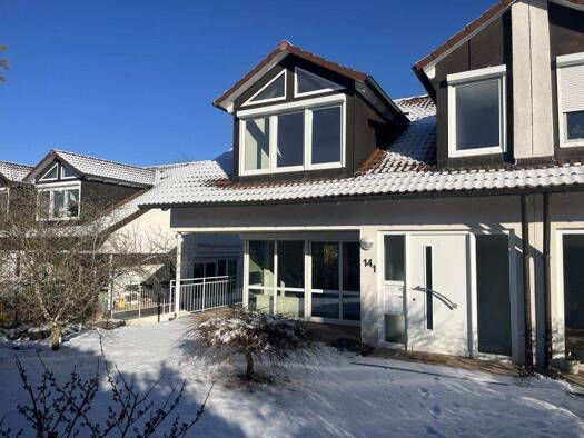 Doppelhaushälfte zur Miete 2.250 € 4 Zimmer 136,1 m² 1 m² Grundstück frei ab sofort Oberkircher Str. 14/1 Böblingen 71032