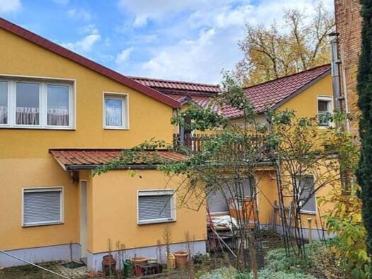 Einfamilienhaus zum Kauf 235.000 € 4 Zimmer 180 m² 659 m² Grundstück frei ab sofort Naumburg Naumburg (Saale) 06618