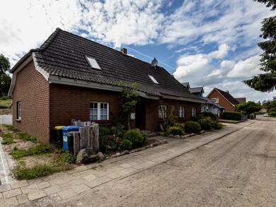 Haus zum Kauf 199.900 € 159 m² 1.691 m² Grundstück frei ab sofort Kaltenhof Dassow 23942