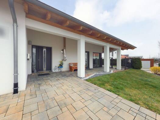 Bungalow zum Kauf 490.000 € 4 Zimmer 132 m² 615 m² Grundstück Meßstetten Meßstetten 72469