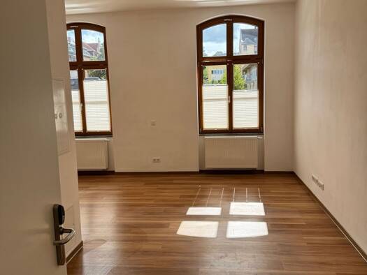 Wohnung zur Miete 800 € 2 Zimmer 50 m² Geschoss 1/3 frei ab sofort Apolda Apolda 99510